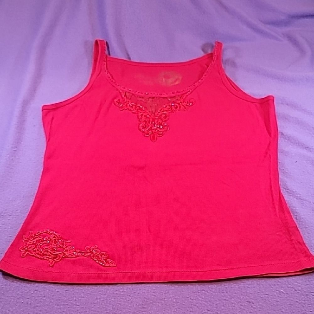 0710. EUC ~ RED ~ Bisou Bisou ~ Embroidered w/ Red Tube Beads for Sparkle ~